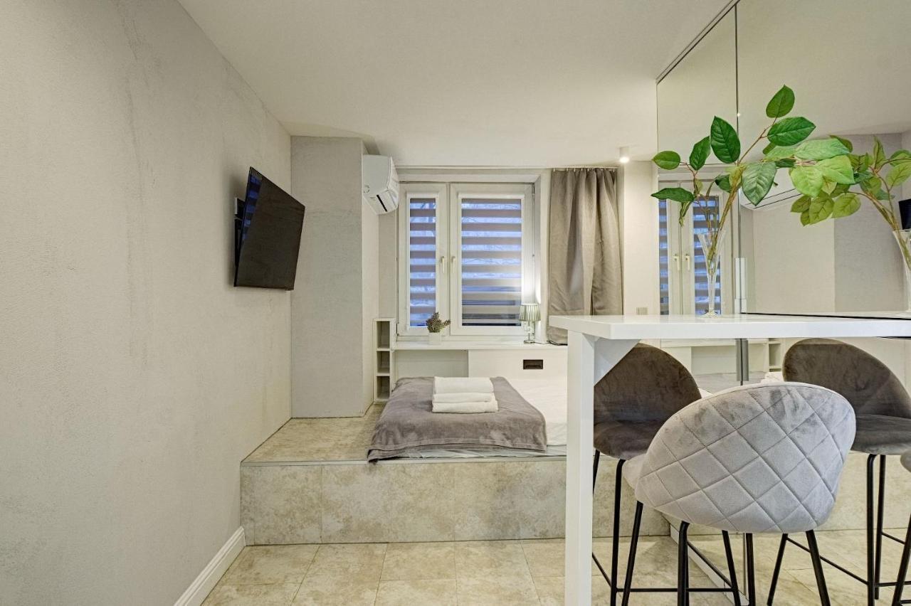 Lobby 55 - Ac And Smart Tv Apartment Warsaw Ngoại thất bức ảnh